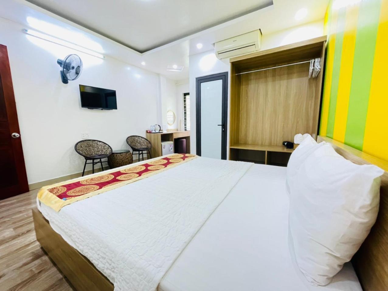 Hung Vuong Hotel Ha Long Eksteriør bilde
